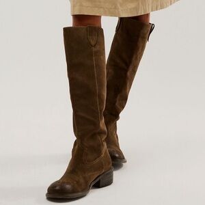 Arya Riding Boot